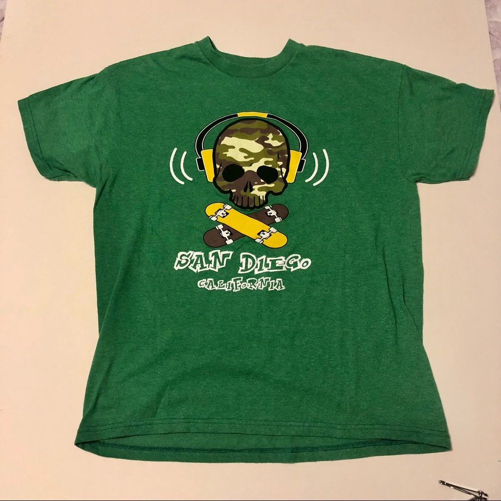 ⭐️⭐️Boy’s Vintage San Diego T Shirt- Size M